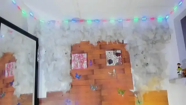 Snapshot of kelly_thomson chatting on 02-28-25, 11:12 kelly thomson online show from 02-28-25, 11:12