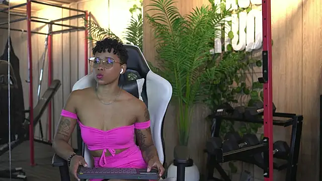 kelly thomson online show from 07-15-26, 12:54