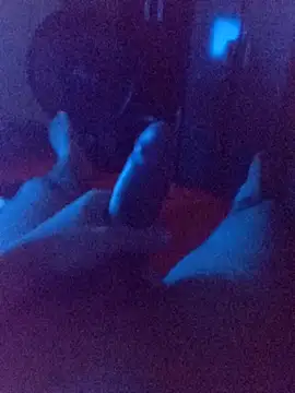 Kira-san online show from 04-02-26, 10:07