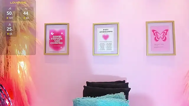 EmmySweett online show from 10-21-25, 08:09