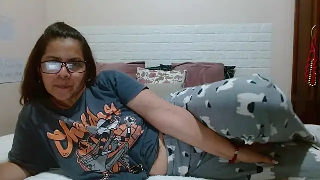 Snapshot of Sara_Brandon chatting on 09-25-25, 02:59 Sara Brandon online show from 09-25-25, 02:59