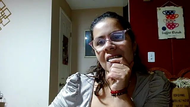 Snapshot of Sara_Brandon chatting on 03-29-26, 12:32 Sara Brandon online show from 03-29-26, 12:32