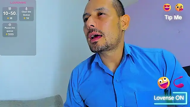 jhonyalzate2 online show from 12-15-24, 08:41