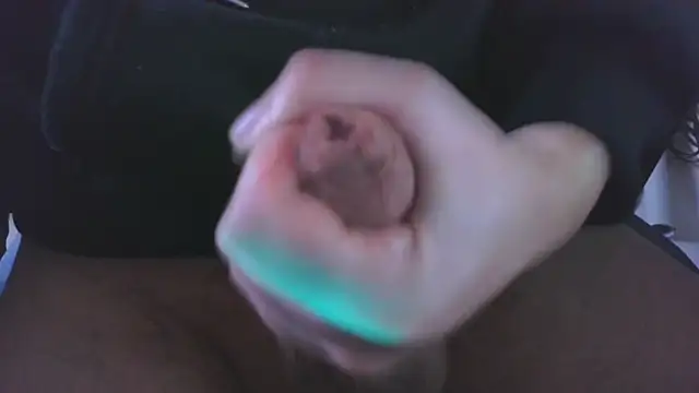 Snapshot of BadmanThe0ne chatting on 12-11-24, 12:23 BadmanThe0ne online show from 12-11-24, 12:23