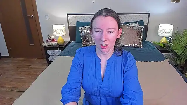 CatherineWalls online show from 06-01-26, 02:57