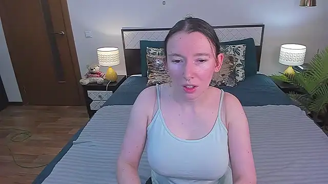 CatherineWalls online show from 06-11-26, 03:04