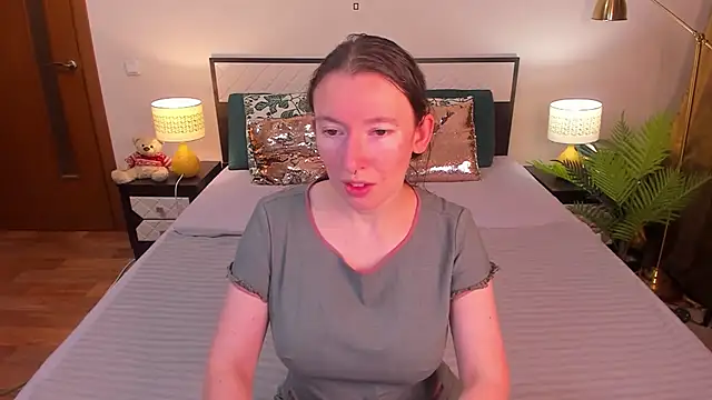 CatherineWalls online show from 07-19-26, 04:49