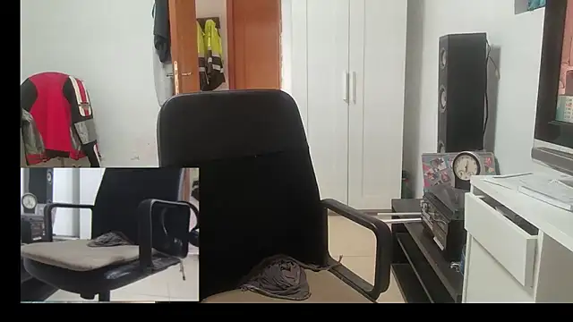 Snapshot of 0oscar_xxx chatting on 03-22-26, 04:54 0oscar xxx online show from 03-22-26, 04:54