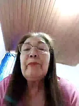 Snapshot of Vicky_Rosse chatting on 12-19-24, 08:02 Vicky Rosse online show from 12-19-24, 08:02