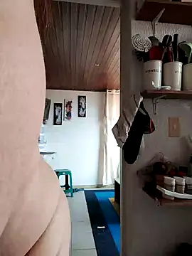 Snapshot of Vicky_Rosse chatting on 01-20-25, 06:53 Vicky Rosse online show from 01-20-25, 06:53