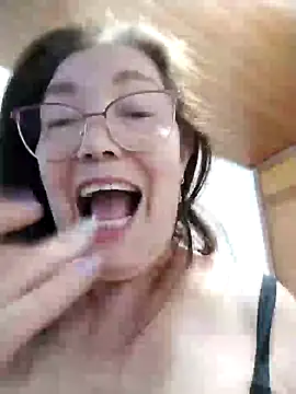 Snapshot of Vicky_Rosse chatting on 01-23-25, 08:35 Vicky Rosse online show from 01-23-25, 08:35