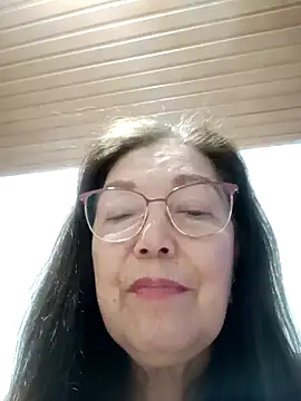 Snapshot of Vicky_Rosse chatting on 02-11-25, 08:20 Vicky Rosse online show from 02-11-25, 08:20