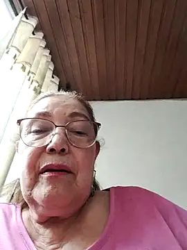 Snapshot of Vicky_Rosse chatting on 05-08-26, 09:09 Vicky Rosse online show from 05-08-26, 09:09