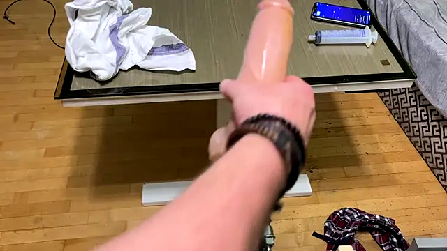 OndruSuk online show from 09-30-25, 06:24