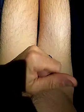 Snapshot of Ayeaye5@xh chatting on 10-27-25, 07:40 Ayeaye5xh online show from 10-27-25, 07:40