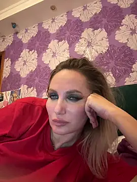 Snapshot of AngelOxy chatting on 01-03-25, 09:36 AngelOxy online show from 01-03-25, 09:36