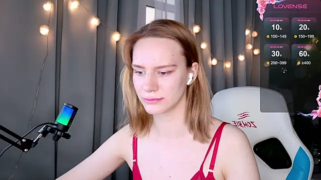 Ramona    online show from 12-25-24, 11:33