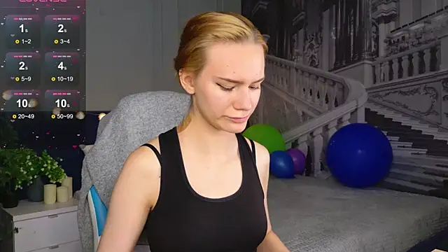 Ramona    online show from 09-28-25, 05:46