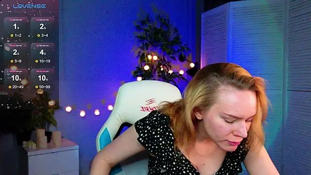 Ramona    online show from 04-03-26, 06:22