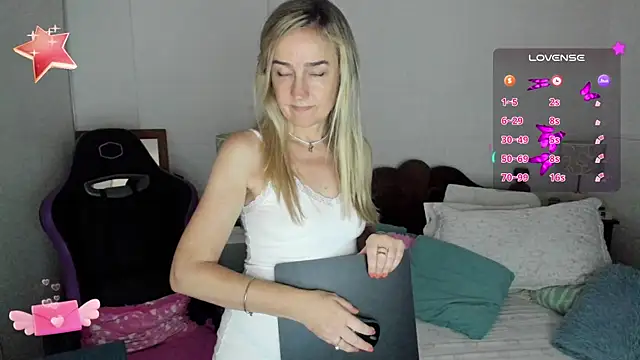 1Sweetnina online show from 01-25-25, 08:42