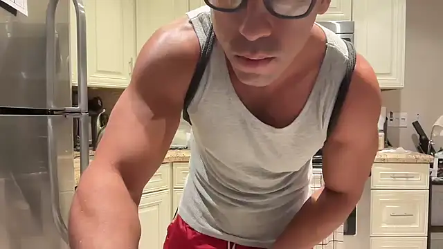 BigGuyMuscle online show from 03-01-25, 10:53