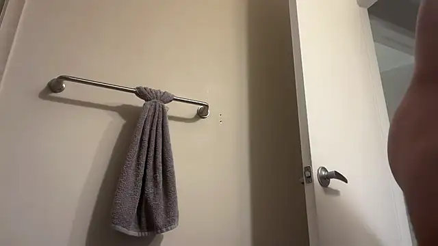 BigGuyMuscle online show from 03-07-25, 04:22