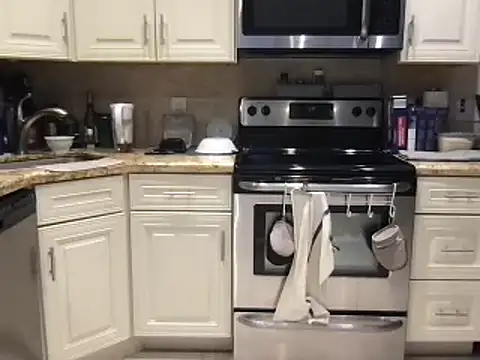 BigGuyMuscle online show from 03-14-25, 10:38