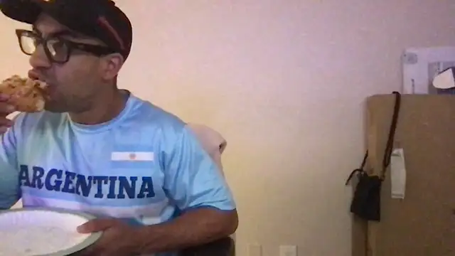 BigGuyMuscle online show from 03-18-25, 03:09