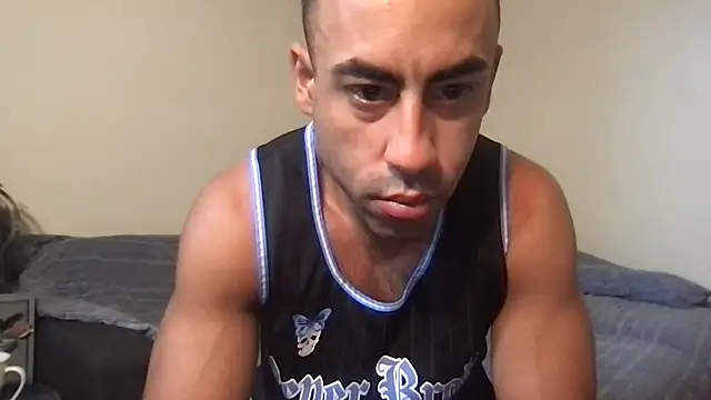 BigGuyMuscle online show from 10-13-25, 07:25