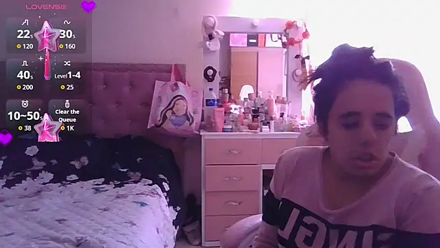 annarose19 online show from 05-20-26, 03:29