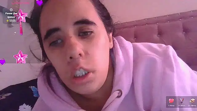 annarose19 online show from 06-26-26, 07:51