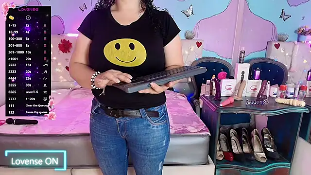 Zaly mature online show from 04-17-26, 11:19