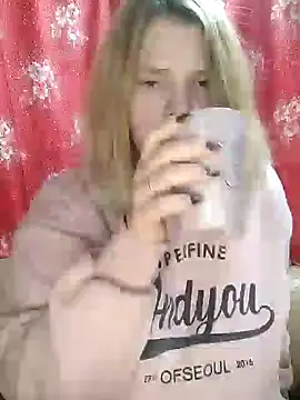 Zuli Kiska online show from 12-29-24, 11:29