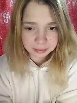 Zuli Kiska online show from 01-24-25, 12:42