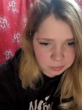 Zuli Kiska online show from 02-22-25, 12:16