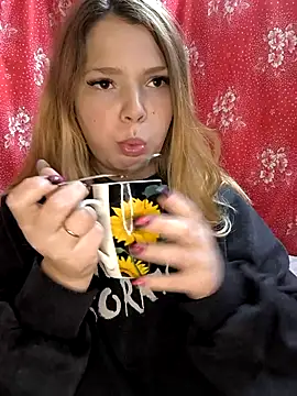 Zuli Kiska online show from 12-01-25, 08:14