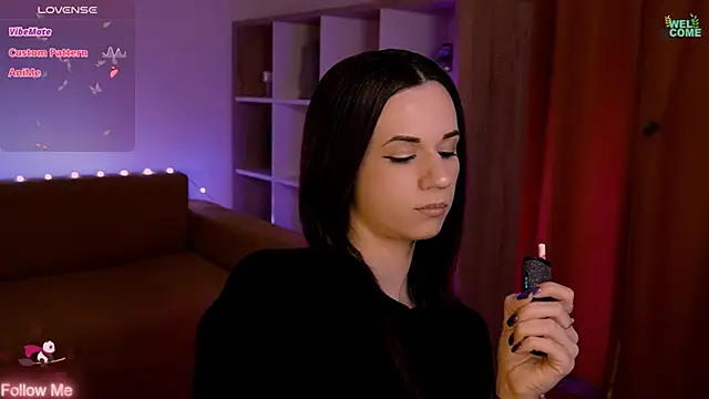 ItsAlisia online show from 04-10-26, 12:43