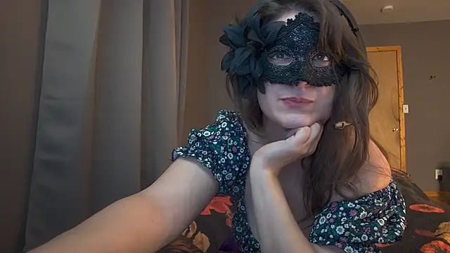 Snapshot of missteriousbelle chatting on 06-10-26, 03:44 missteriousbelle online show from 06-10-26, 03:44