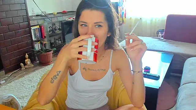 Snapshot of marie_marie03 chatting on 01-12-26, 07:13 marie marie03 online show from 01-12-26, 07:13