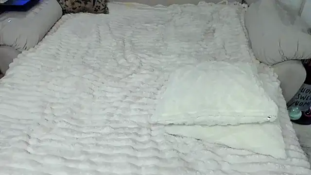 Vivian Davis online show from 04-21-26, 06:34