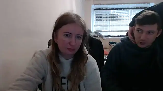 PeterAndJen online show from 11-10-25, 08:13