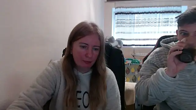 PeterAndJen online show from 12-14-25, 08:09