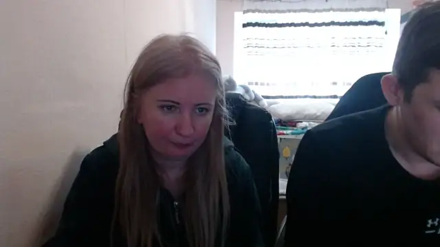 PeterAndJen online show from 03-22-26, 06:33