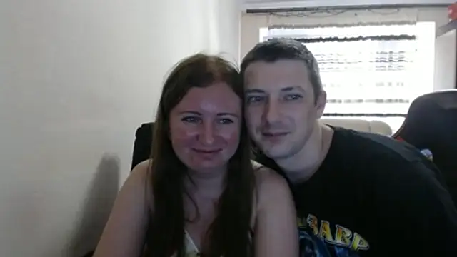 PeterAndJen online show from 07-04-26, 05:52