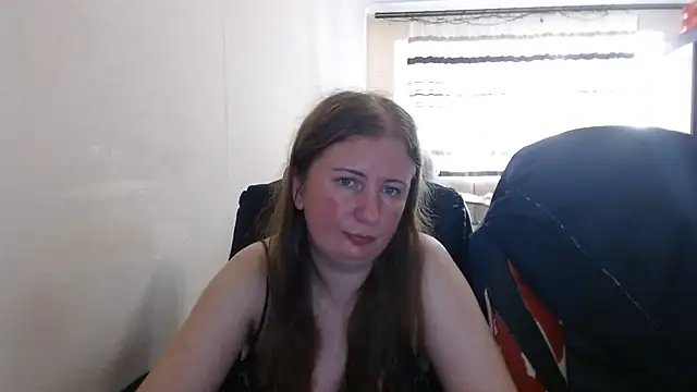 PeterAndJen online show from 07-15-26, 05:29