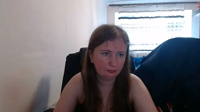 PeterAndJen online show from 07-19-26, 06:28