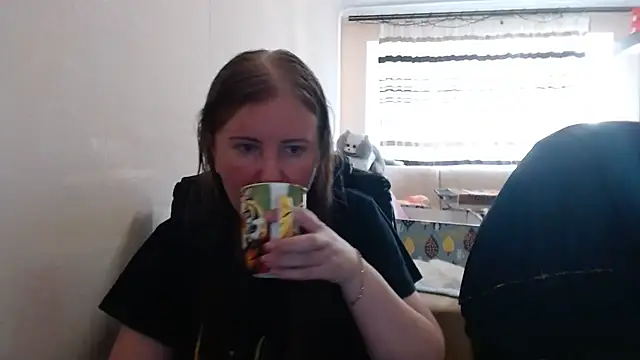 PeterAndJen online show from 07-28-26, 04:39