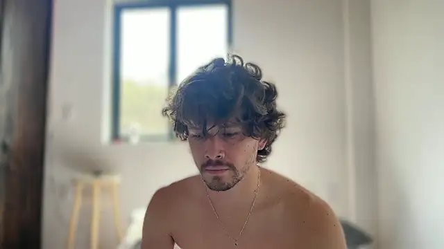 mcklister kinky feets online show from 04-21-26, 03:50