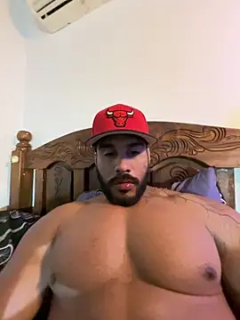 Snapshot of Artemis_Kazttman chatting on 10-21-25, 06:08 Artemis Kazttman online show from 10-21-25, 06:08