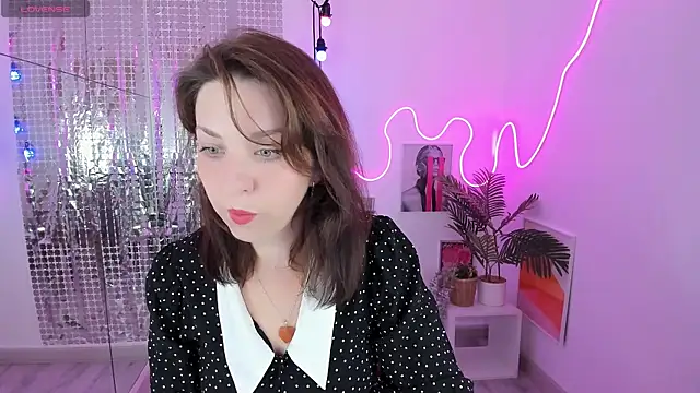 MargaretFatal online show from 06-25-26, 05:34